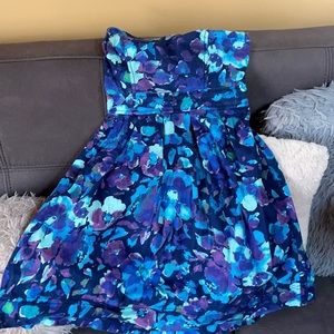 CHARLOTTE RUSSE Floral Bustier Dress Size Small